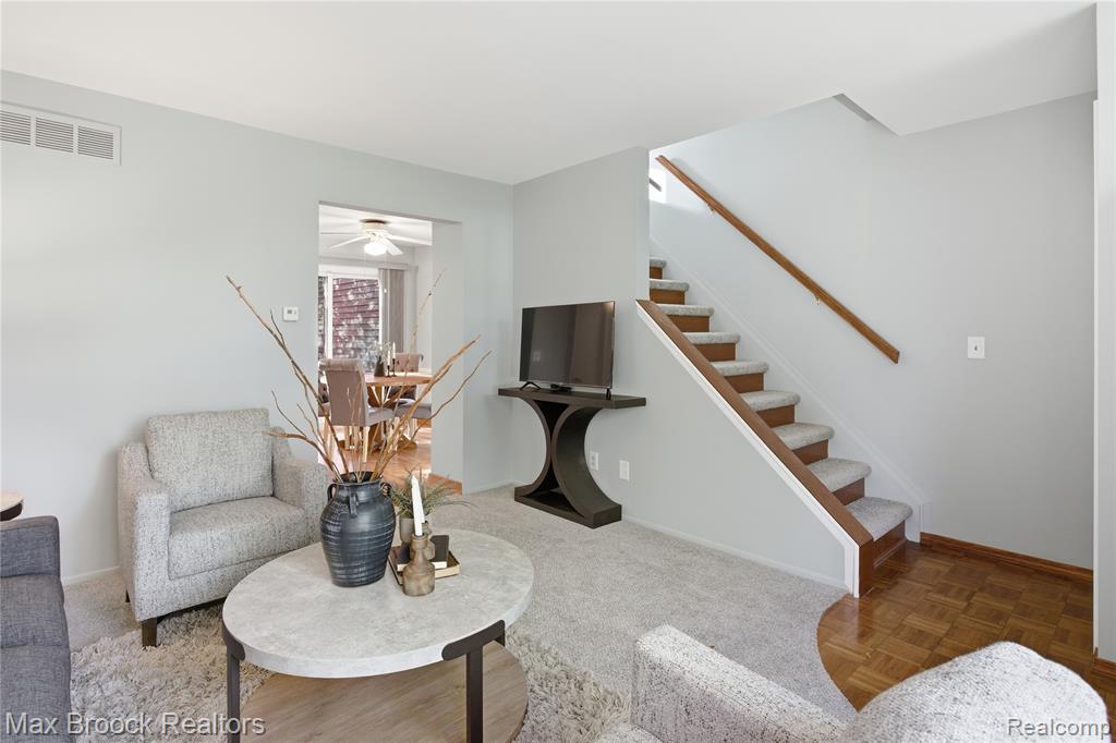 2846 Bombridge Court, Ann Arbor, MI 48104 — Photo 5