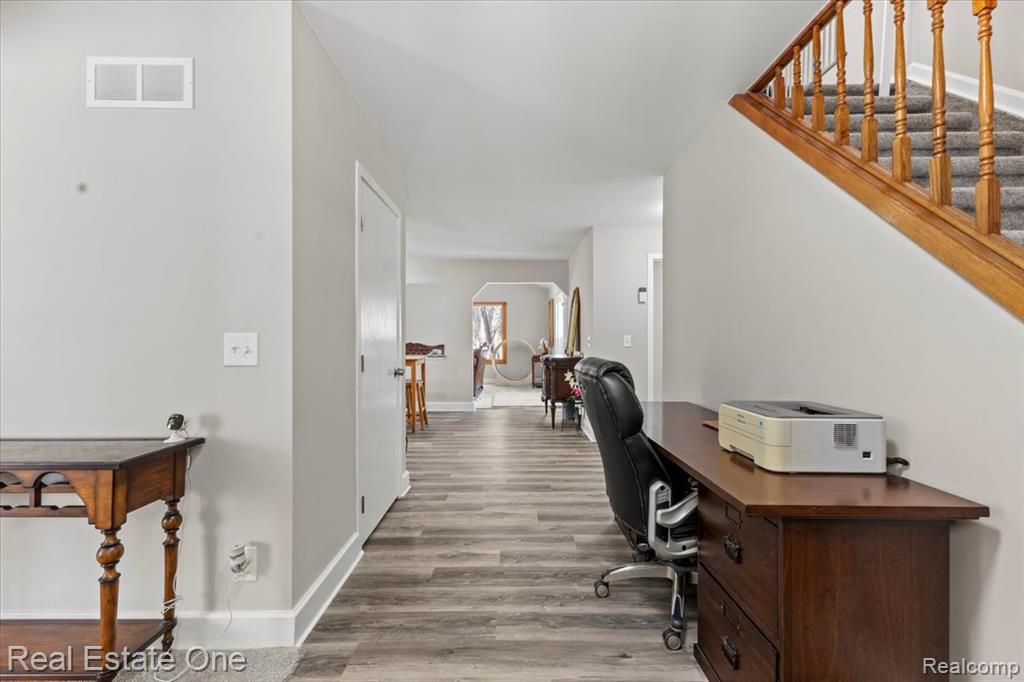 2931 Wisconsin Road, Troy, MI 48083 — Photo 3