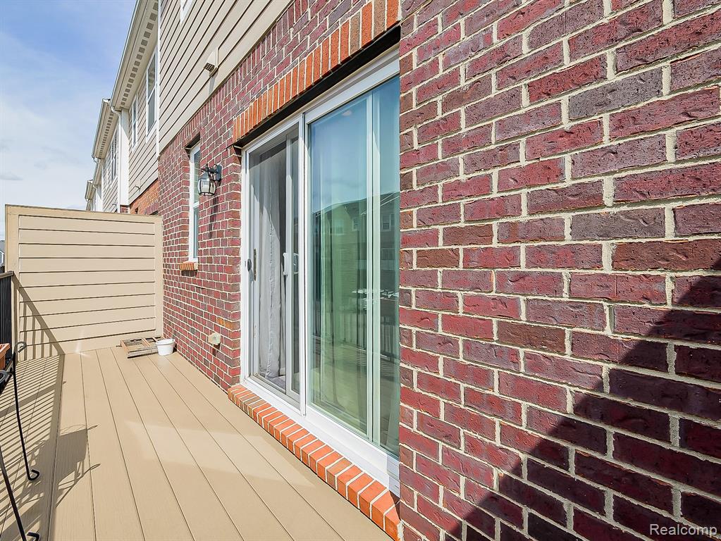47707 Alden Terrace N, Northville, MI — Photo 34