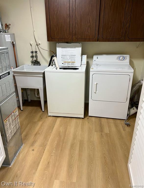 3976 WEDDELL Street, Dearborn Heights, MI 48125 — Photo 13