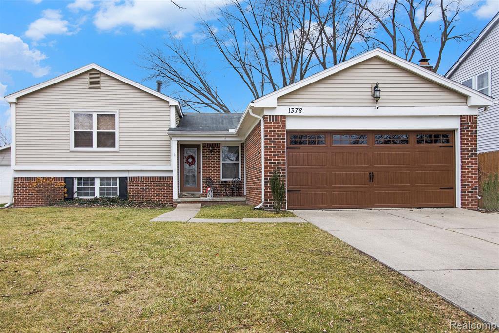 1378 Hampshire Drive, Canton, MI 48188 — Photo 26