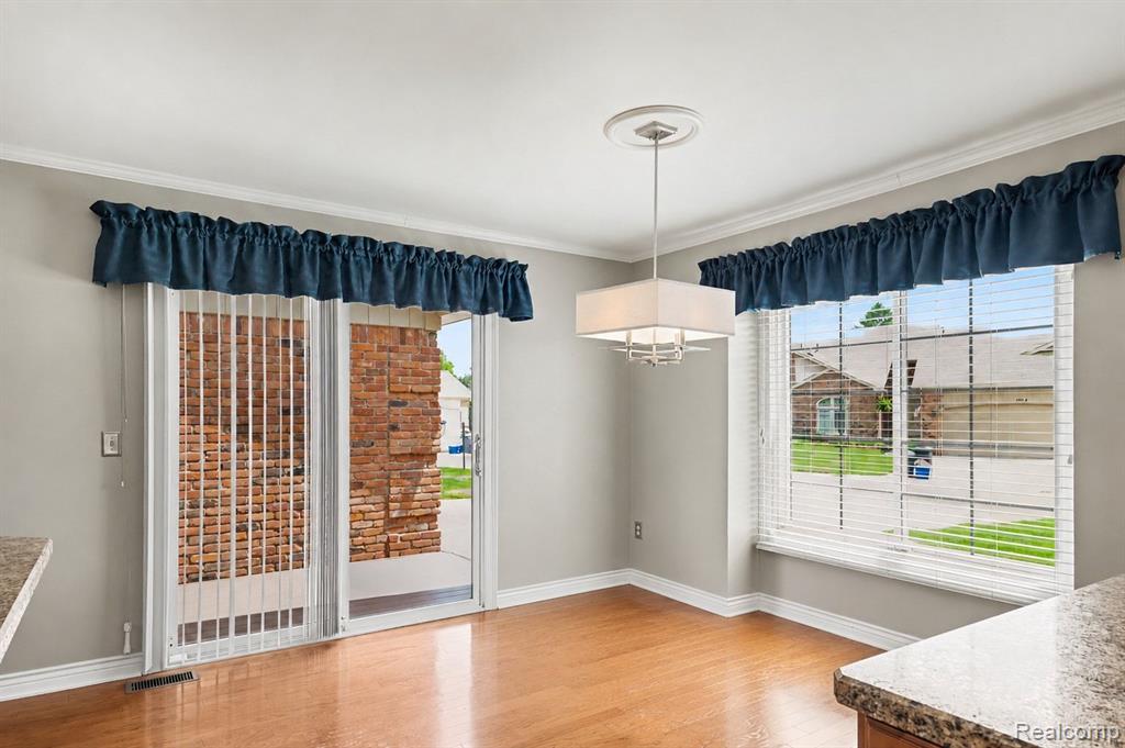 41071 E Rosewood Drive, Clinton Twp, MI 48038 — Photo 12
