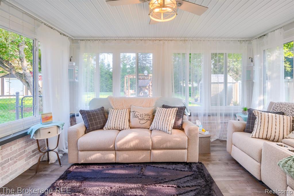 9404 E Lippincott Boulevard, Davison, MI 48423 — Photo 19