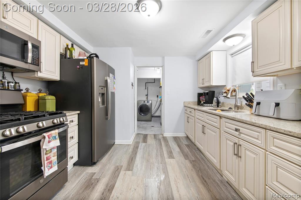 29540 Edward Drive, Inkster, MI 48141 — Photo 10