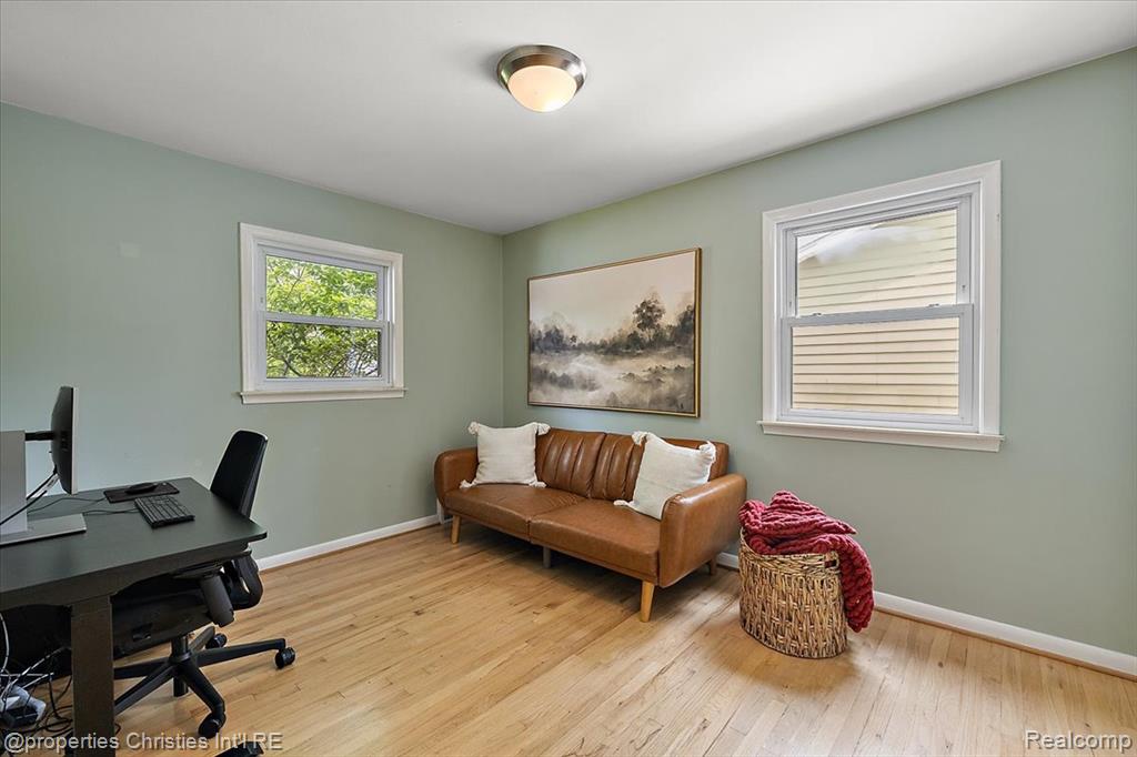 10819 W 11 Mile Road, Huntington Woods, MI — Photo 24