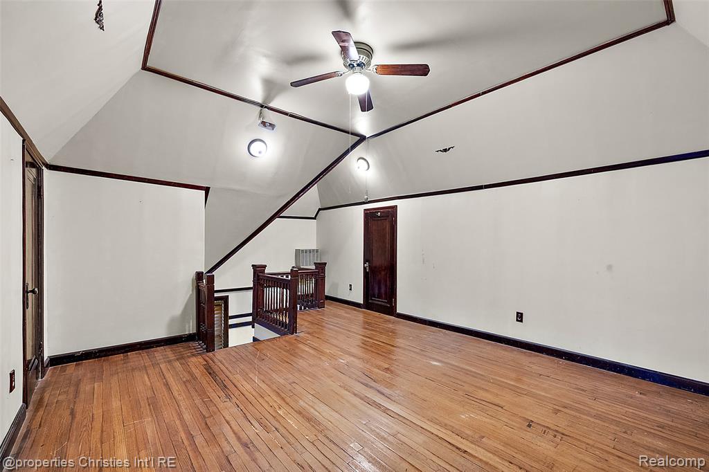 19670 Chesterfield Road, Detroit, MI 48221 — Photo 50