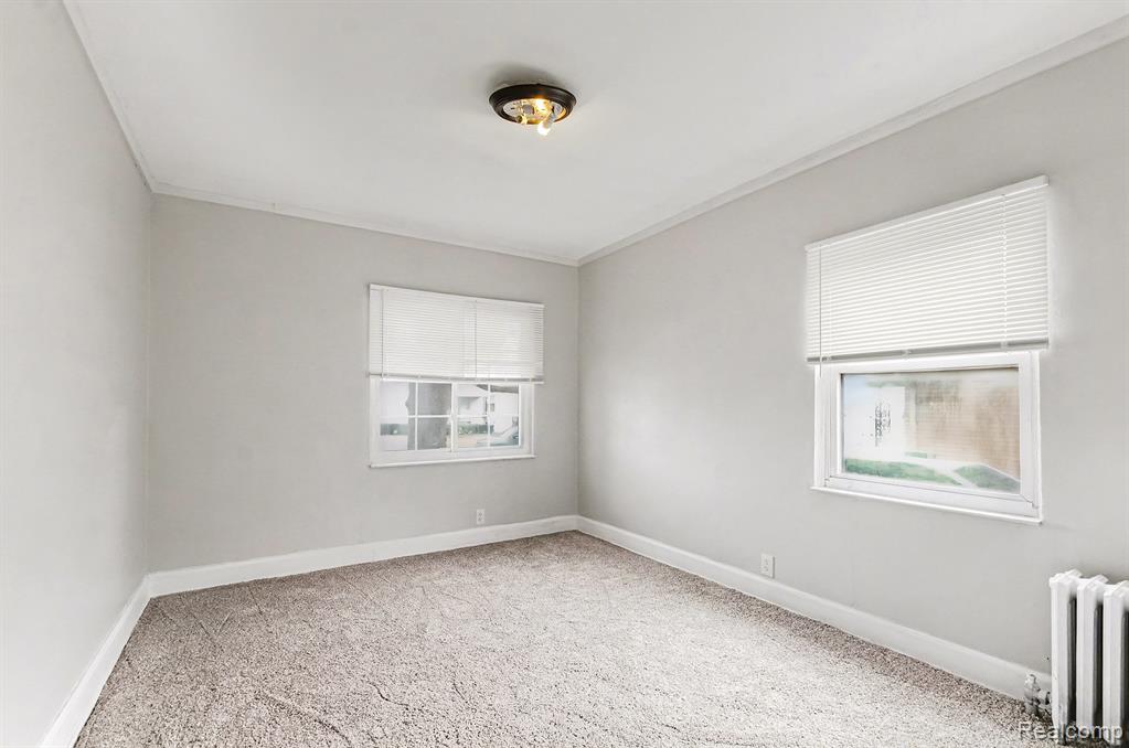 15065 Lincoln Avenue, Eastpointe, MI 48021 — Photo 16