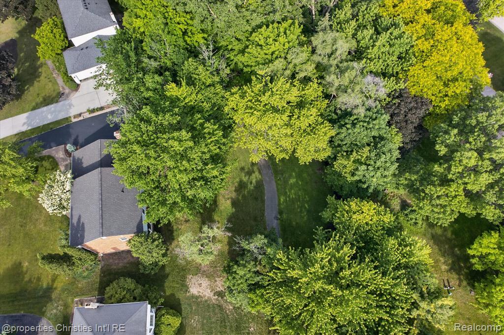 4352 Greenstown Drive, West Bloomfield, MI 48323 — Photo 78