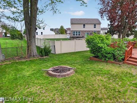 42446 Sycamore Drive, Sterling Heights, MI 48313 — Photo 5