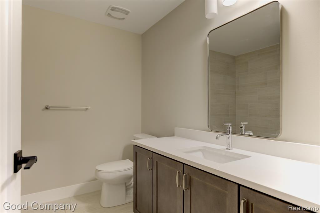 808 Irving Avenue, Royal Oak, MI 48067 — Photo 63
