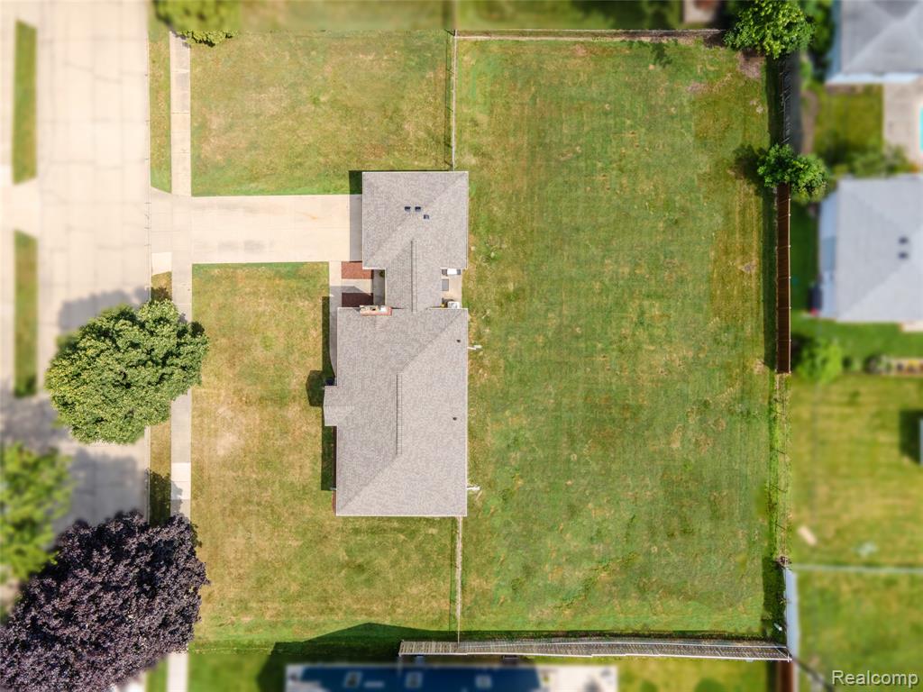 549 S Bywood Avenue, Clawson, MI — Photo 41
