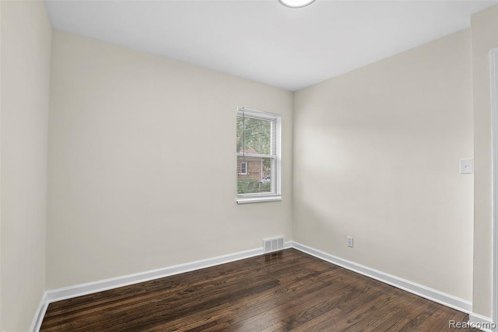 17717 Avon Avenue, Detroit, MI 48219 — Photo 17