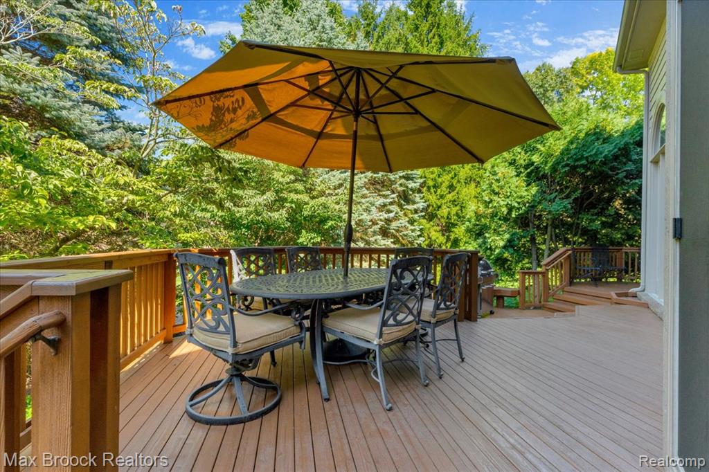 6324 Wildwood Lane, West Bloomfield, MI 48324 — Photo 43