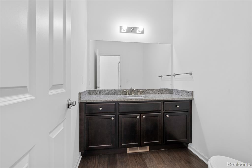 48884 Garden Lane, Canton, MI 48188 — Photo 16
