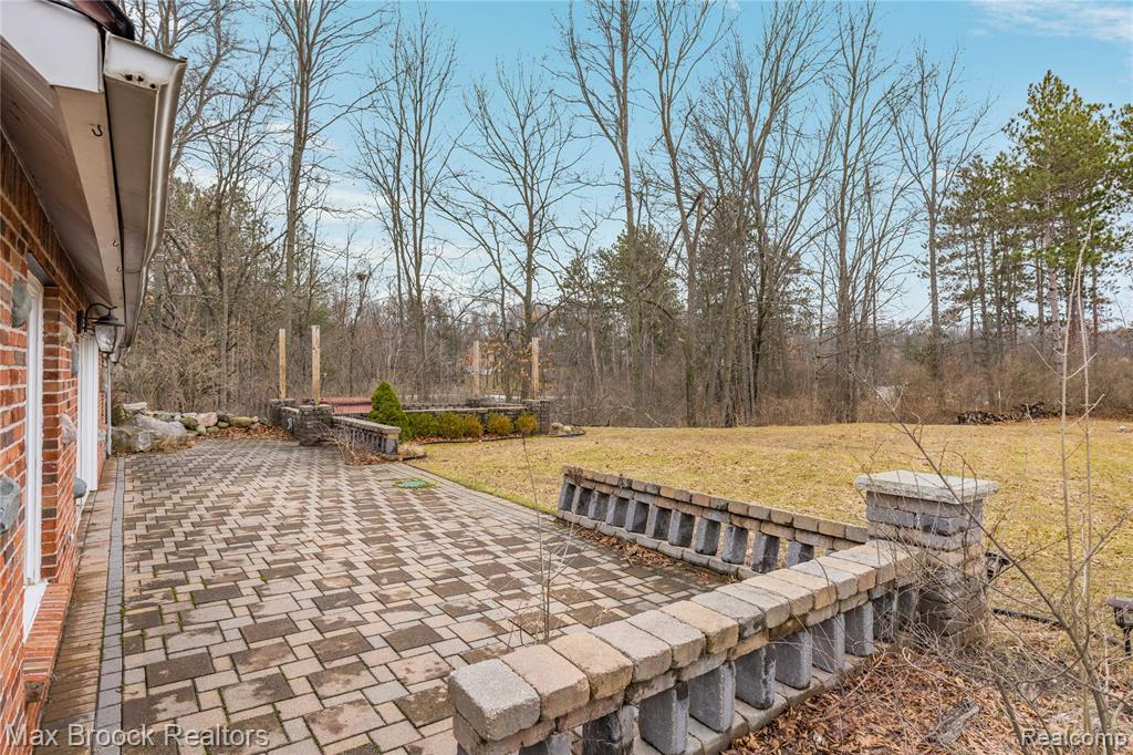 5186 Pinckney Road, Howell, MI 48843 — Photo 47