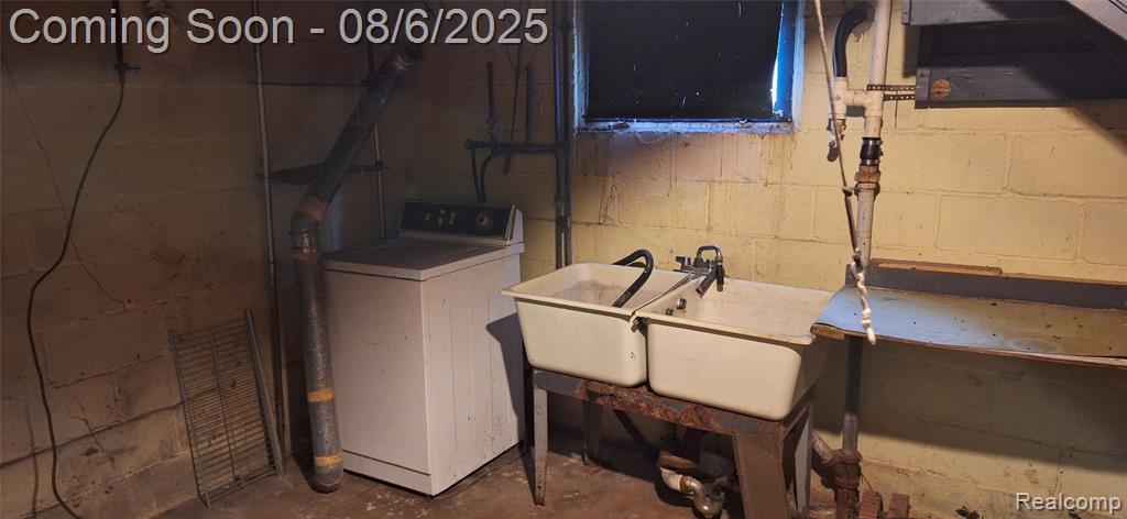686 Lounsbury Avenue, Pontiac, MI 48340 — Photo 36