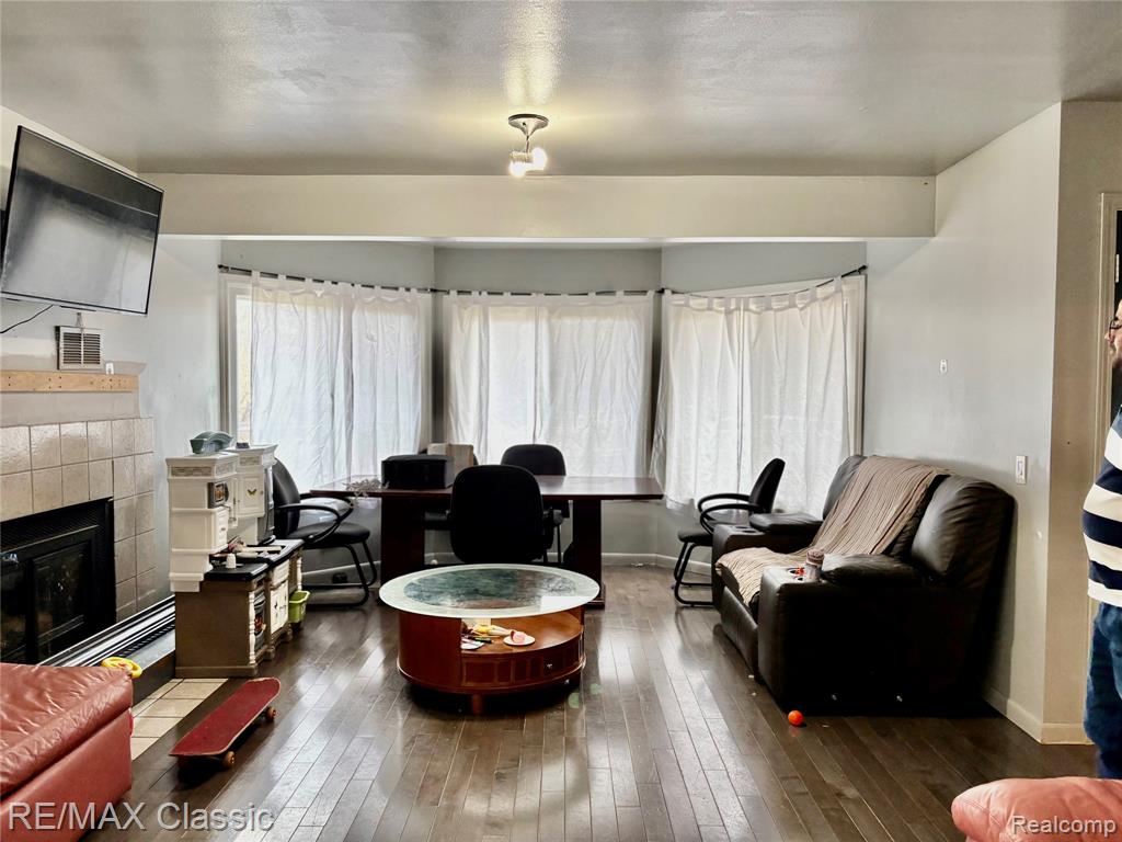 380 E South Boulevard, Troy, MI 48085 — Photo 19