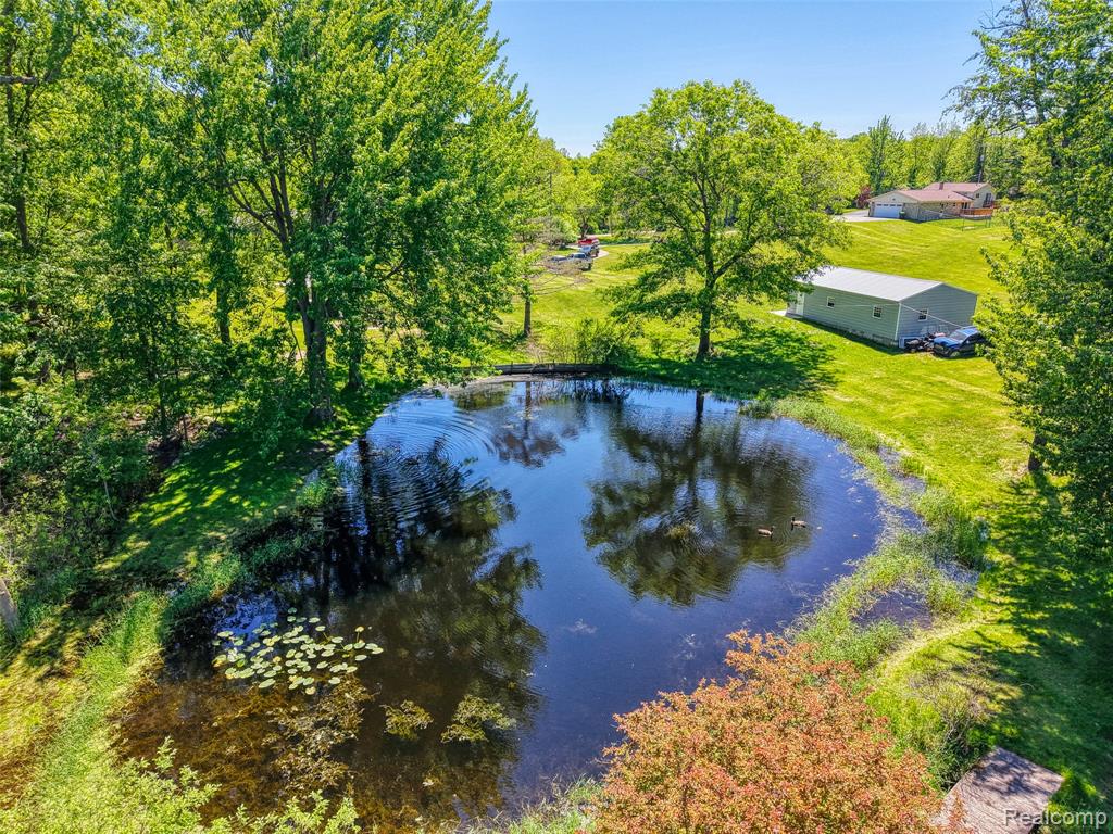 940 Rowland Road, Leonard, MI 48367 — Photo 15