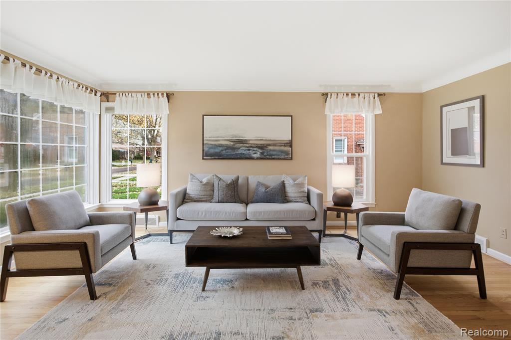 10404 Hart Avenue, Huntington Woods, MI — Photo 22