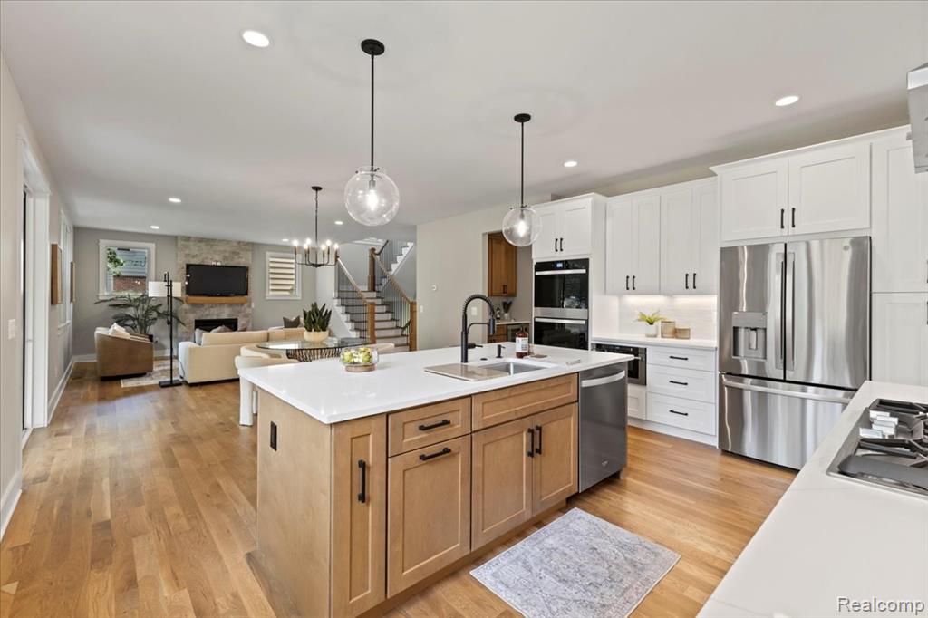 801 Hawthorn Avenue, Royal Oak, MI 48067 — Photo 21