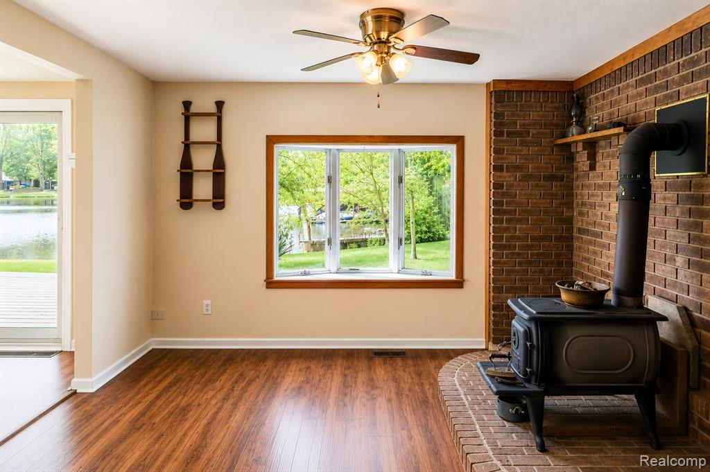 11388 Sunset Boulevard, Pinckney, MI 48169 — Photo 19
