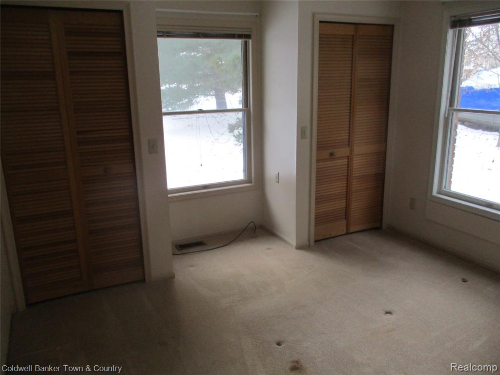 9102 Lake Crest Drive, Whitmore Lake, MI 48189 — Photo 19
