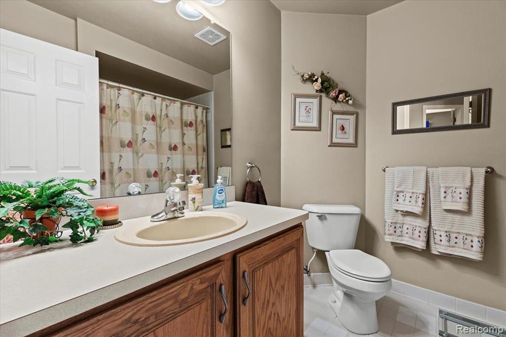 49133 Morning Glory Drive, Macomb, MI 48044 — Photo 25