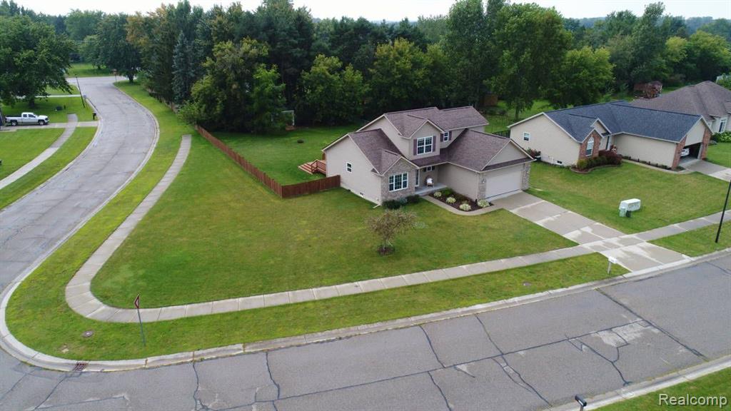9308 MEADOWVIEW Drive, Davison, MI 48423 — Photo 2