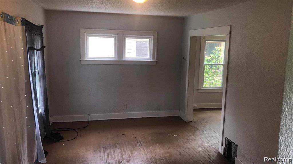 19403 ANDOVER Street, Highland Park, MI 48203 — Photo 11