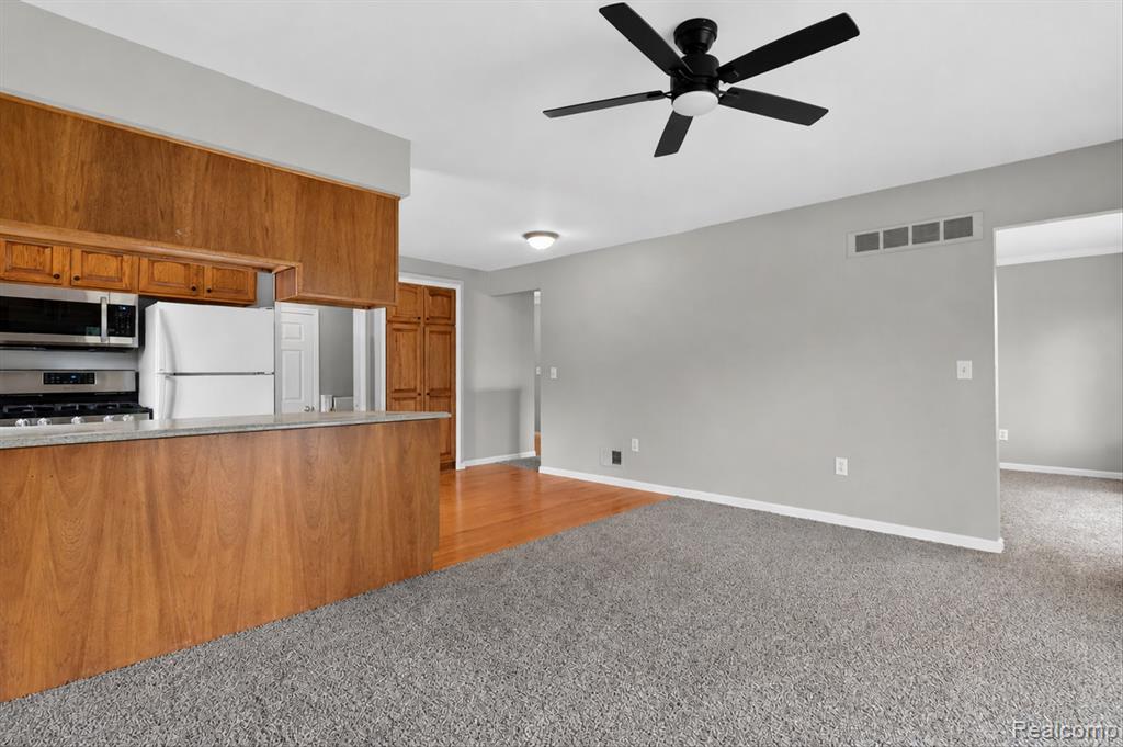 6565 Bostonhill Lane, Canton, MI 48187 — Photo 17