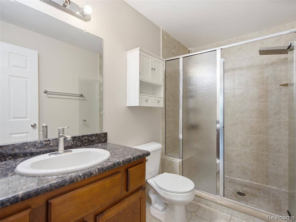 45650 Kennedy Avenue, Shelby Twp, MI 48315 — Photo 25