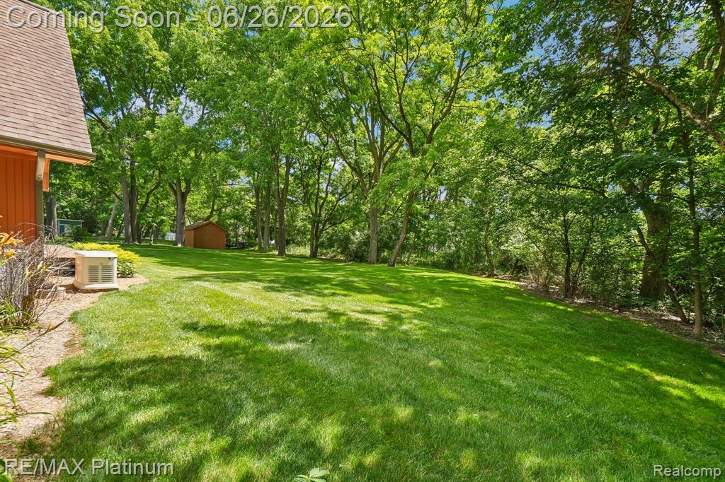 6100 Oak Valley Drive, Whitmore Lake, MI 48189 — Photo 35
