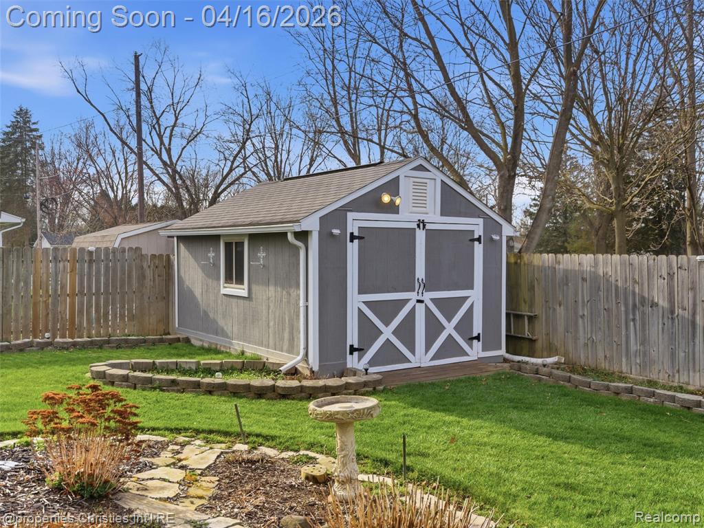 2435 Pfeifle, Howell, MI 48843 — Photo 39