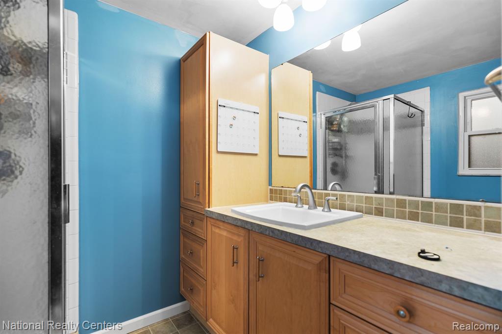 39832 Chaffer, Clinton Twp, MI 48038 — Photo 15