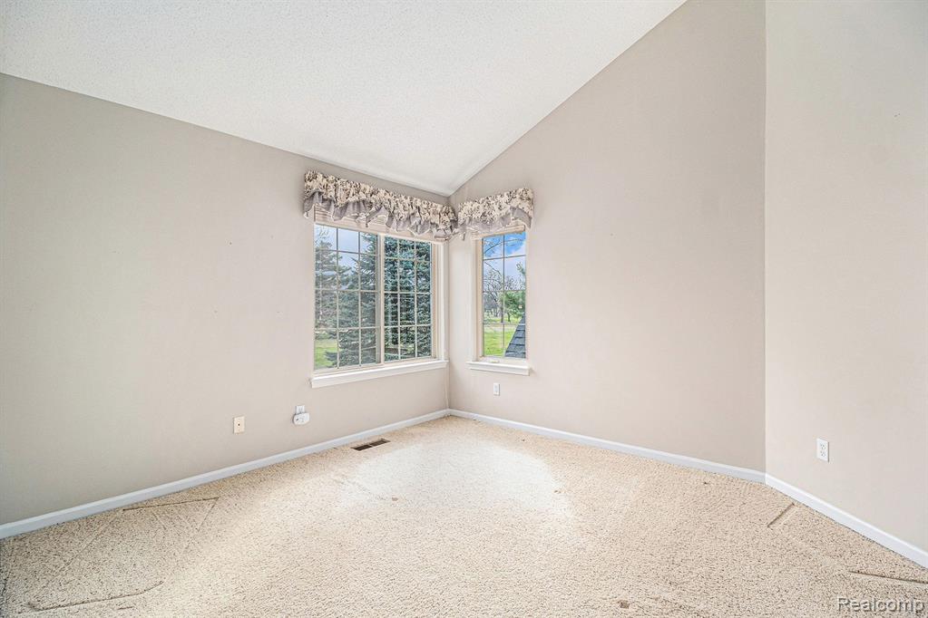 5245 MORET Court, Brighton, MI 48116 — Photo 19
