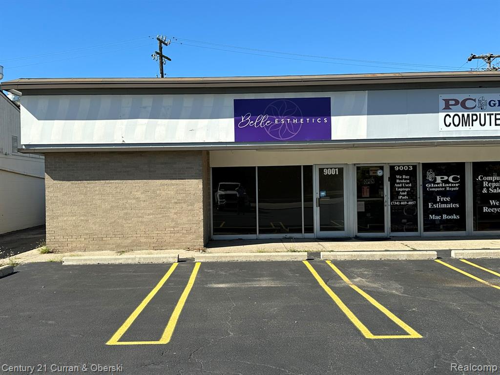 9001 Wayne Road, Livonia, MI 48150 — Photo 2