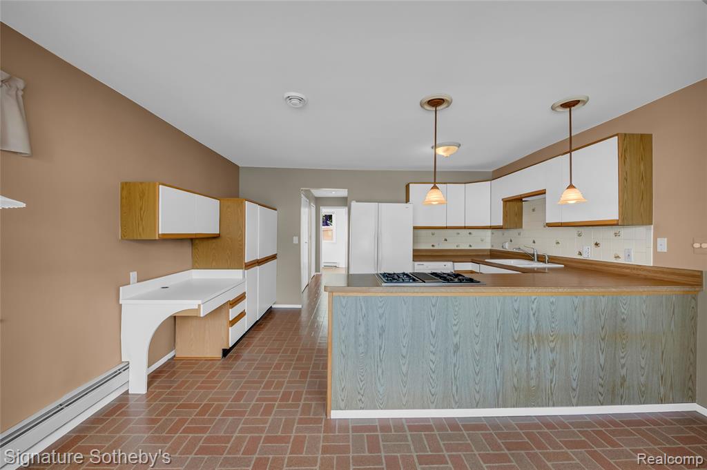 125 North Avenue, Algonac, MI 48001 — Photo 12