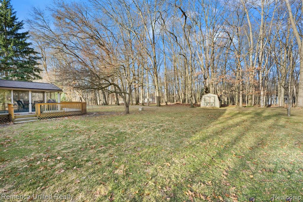 5112 KIERSTAN Drive, Brighton, MI 48114 — Photo 7