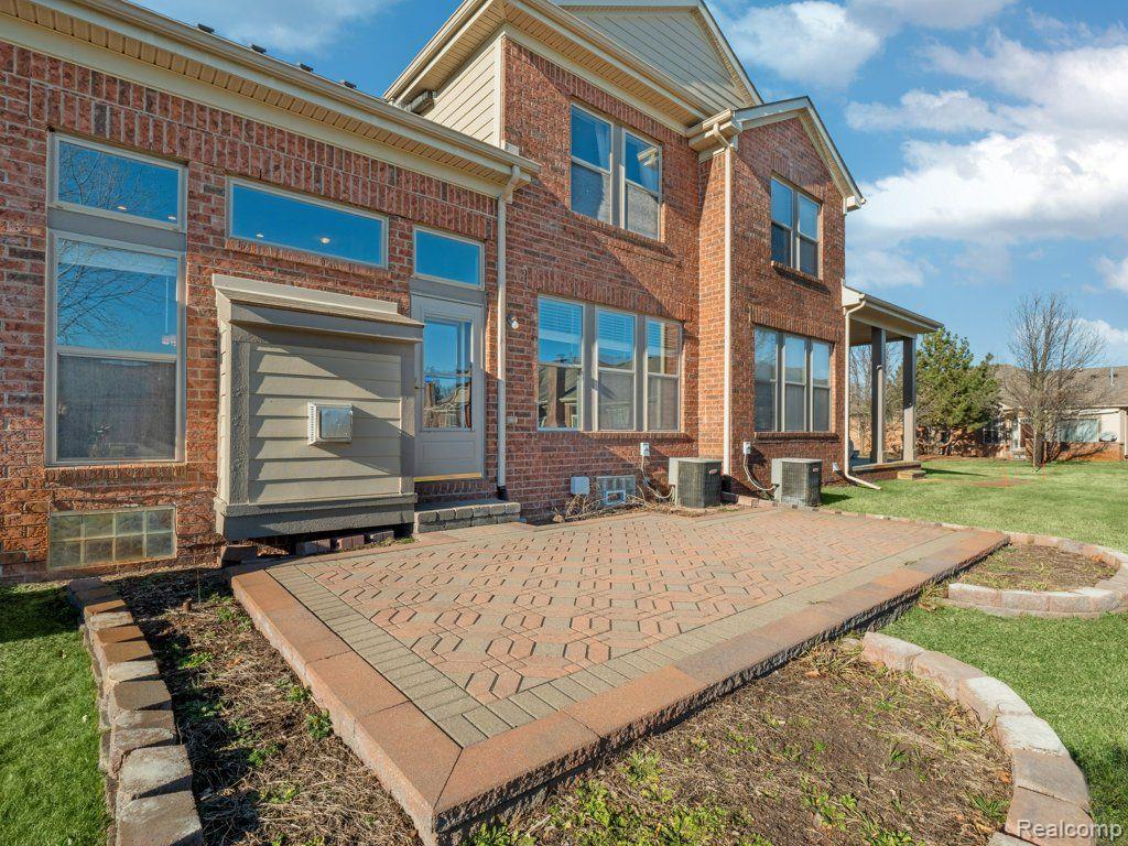 7106 MOORE, Shelby Twp, MI 48317 — Photo 25