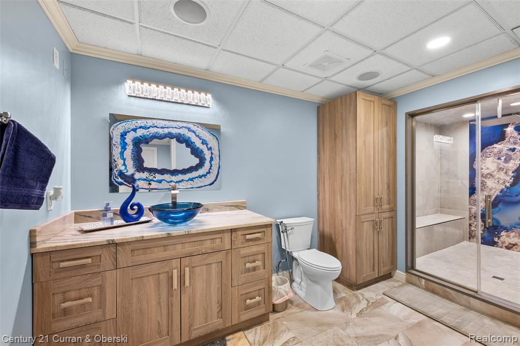 18091 Peninsula Way, Northville, MI 48168 — Photo 52