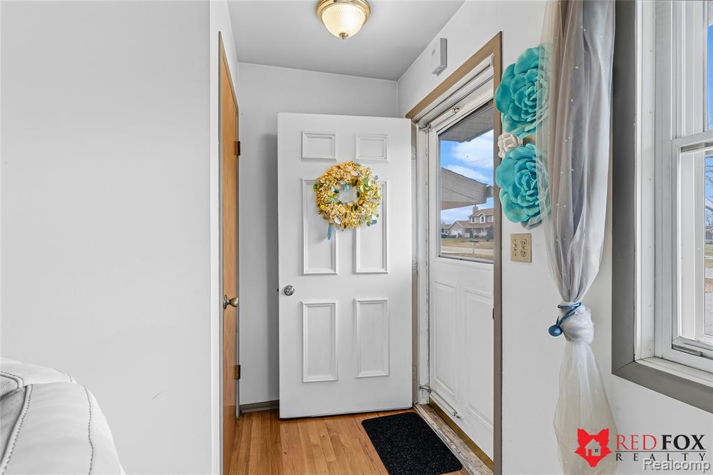 2379 Hialeah Drive, Flint, MI 48507 — Photo 7