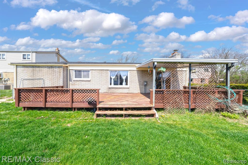 44285 SUFFOLK Court, Canton, MI 48187 — Photo 25