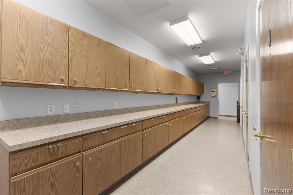 435 SUMPTER Road, Van Buren, MI 48111 — Photo 18