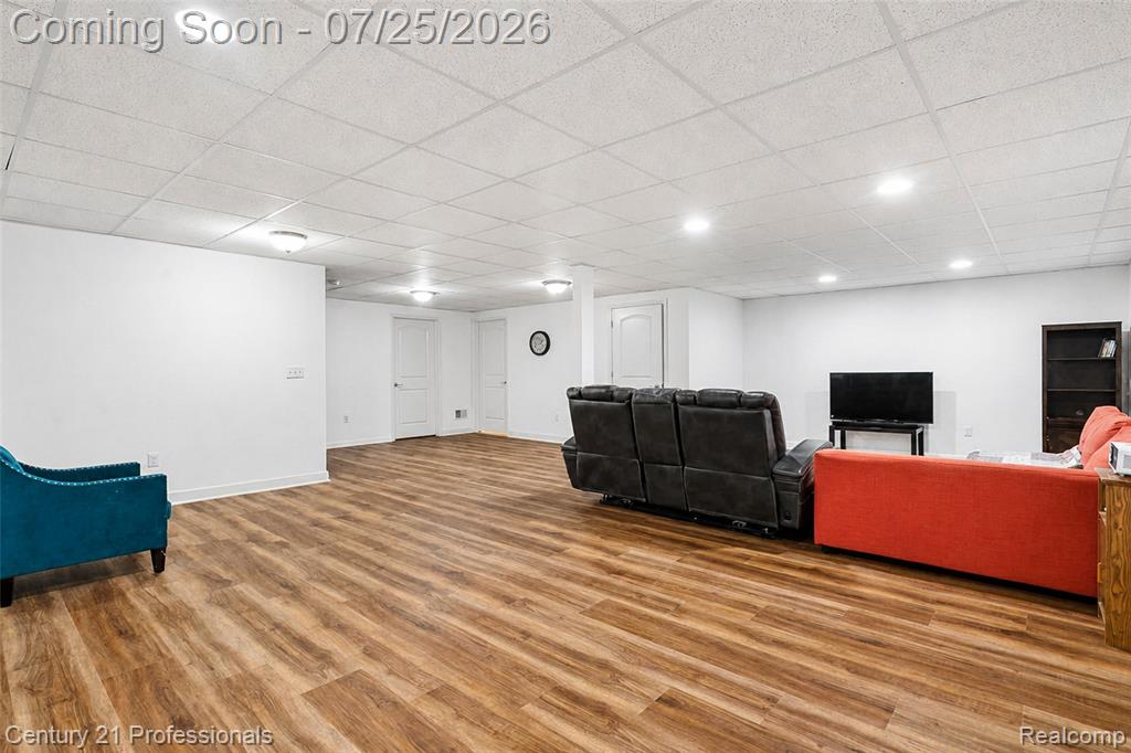 27089 Maxwell Court, Novi, MI — Photo 54