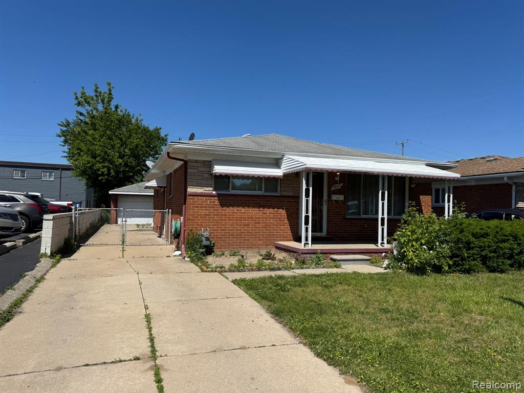 8847 WOODBINE, Redford, MI 48239 — front exterior
