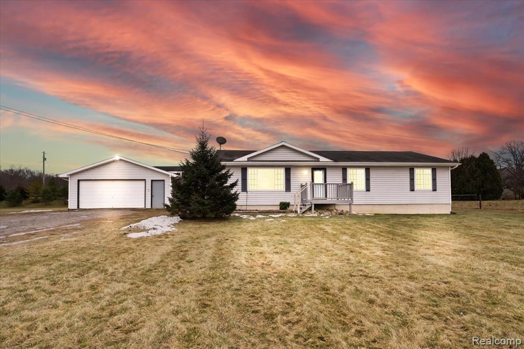 4151 Cook Road, Swartz Creek, MI 48473 — front exterior