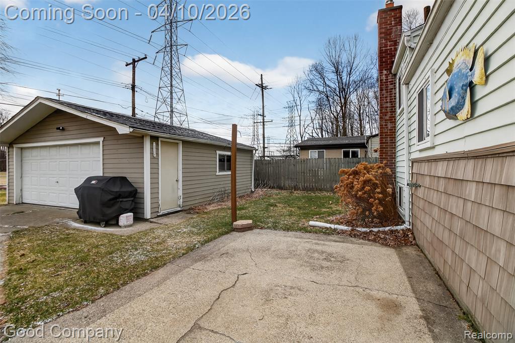 41036 Paign Drive, Sterling Heights, MI 48313 — Photo 30