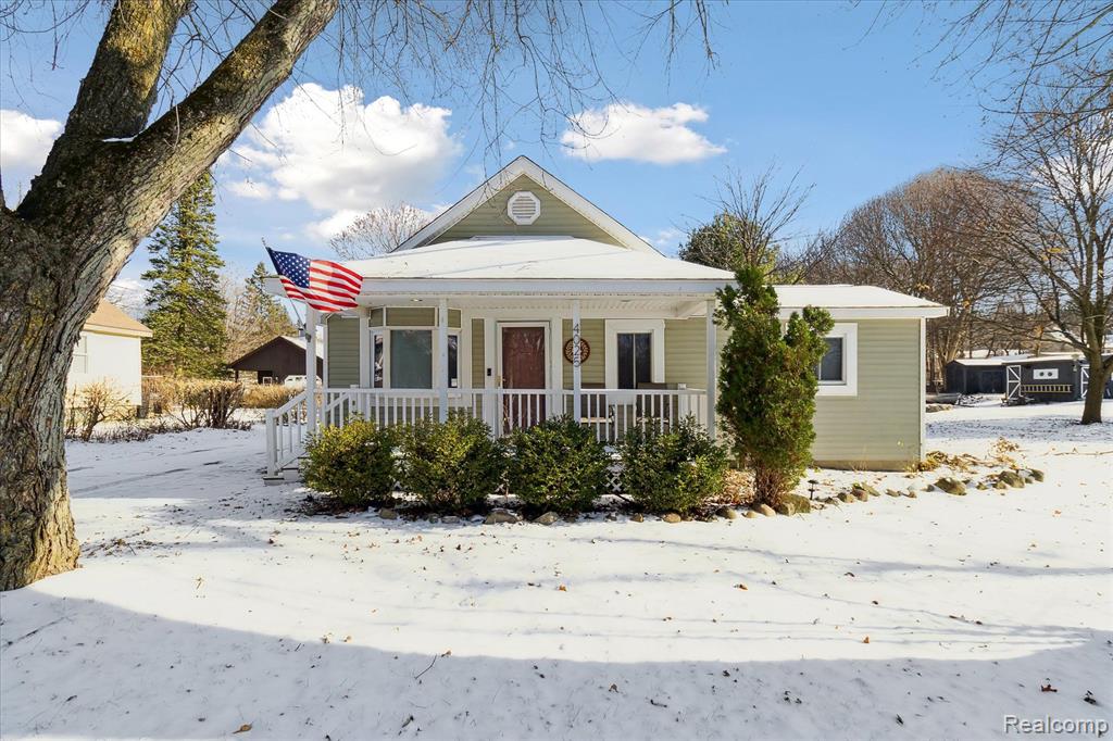 4025 CENTER Street, Metamora, MI 48455 — Photo 3