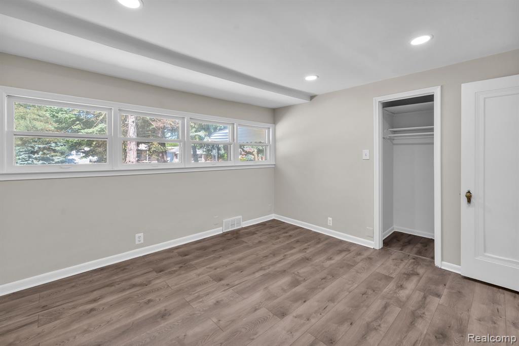 4453 Culver Street, Dearborn Heights, MI 48125 — Photo 23