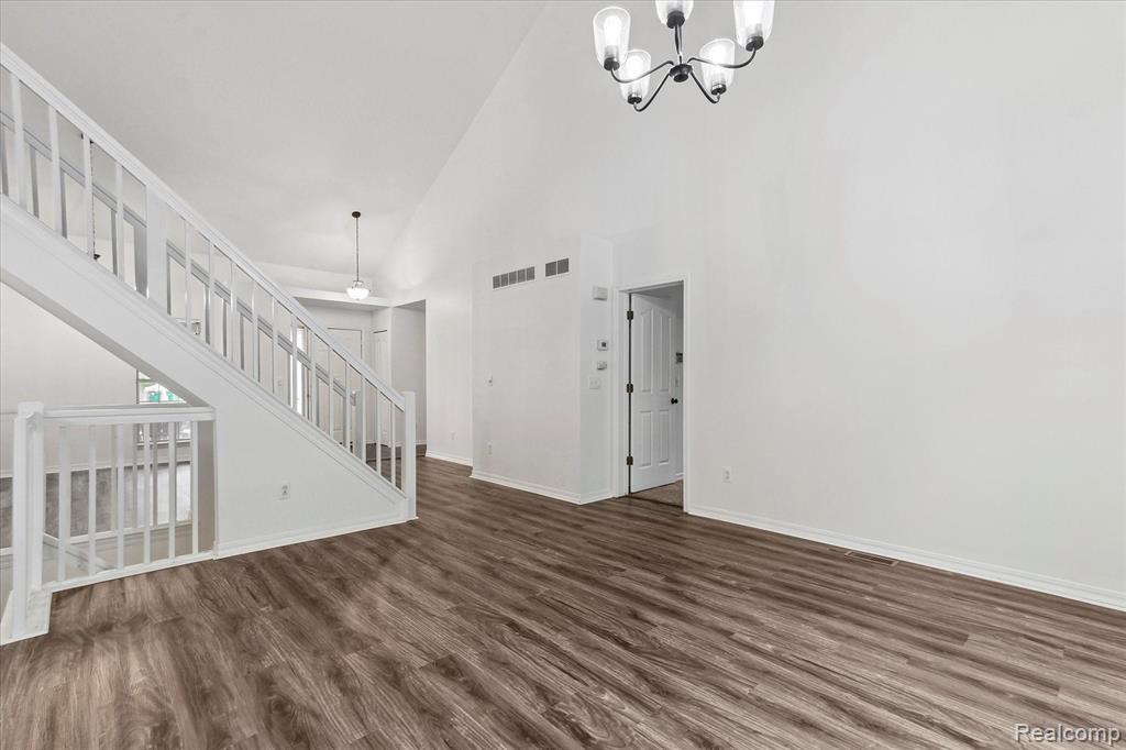 5496 MICHAEL Drive, Ypsilanti, MI 48197 — Photo 15